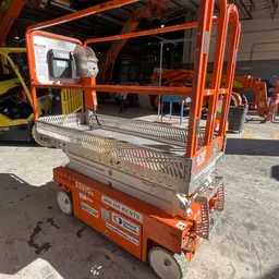elevador de tijera Snorkel S3215L 2021