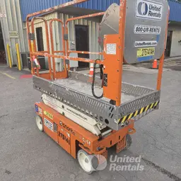 elevador de tijera Snorkel S3215L 2021
