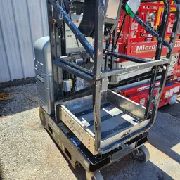 Elevador autopropulsado para una sola persona JLG 20MVL 2018