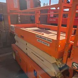 elevador de tijera Snorkel S4726E 2018