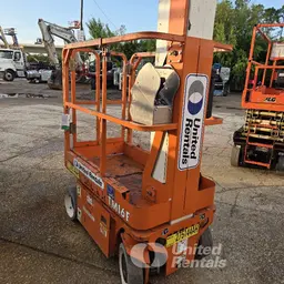 Elevador autopropulsado para una sola persona Snorkel TM16E 2021