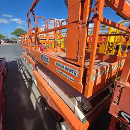 elevador de tijera Snorkel S4726E 2018