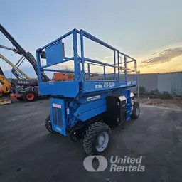 elevador de tijera para terreno escabroso Genie GS-3384 RT 2015