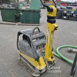 Compactadora de placa vibratoria Wacker Neuson DPU6555He 2023