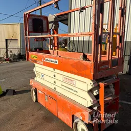 elevador de tijera Snorkel S3226E 2020