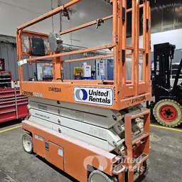 elevador de tijera Snorkel S3226E 2019
