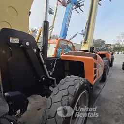 Montacargas JLG 742 2018