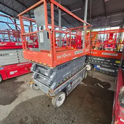 Elevador de tijera Skyjack SJIII4632 2015