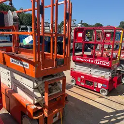 elevador de tijera Snorkel S3226E 2019