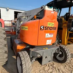 brazo de elevación articulado Snorkel A46JE 2017