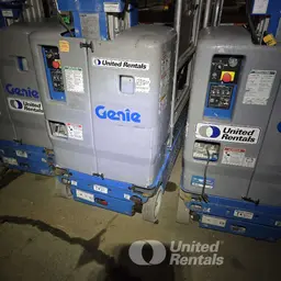 Elevador autopropulsado para una sola persona Genie GR-12 2017