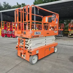 elevador de tijera Snorkel S4726E 2018