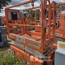 elevador de tijera Snorkel S3215E 2021