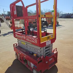 elevador de tijera MEC MICRO 19 2021