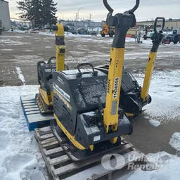 Compactadora vibratoria de láminas BOMAG BPR70/70DE 2022