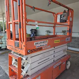 elevador de tijera Snorkel S3226E 2019