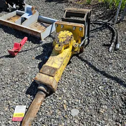 Conexión Atlas Copco SB 452 2017