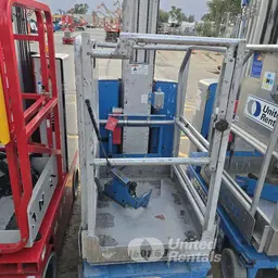 Elevador autopropulsado para una sola persona Genie GR-20 2016