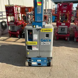 Elevador autopropulsado para una sola persona Genie GR-20 2018