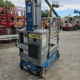 Elevador autopropulsado para una sola persona Genie GR-20 2016