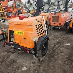 Torre de luz portátil Generac MLT6SMDS 2021