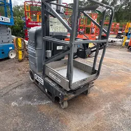 Elevador autopropulsado para una sola persona JLG 20MVL 2016