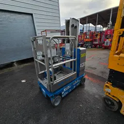 Elevador autopropulsado para una sola persona Genie GR-20 2018
