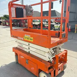 elevador de tijera Snorkel S3226E 2019