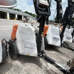 Luz de trabajo portátil Generac MLTS-4 2022