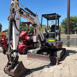 Miniexcavadora Bobcat E26 2021