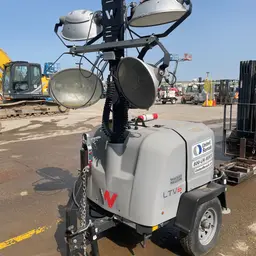 Torre de luz portátil Wacker Neuson LTV6L 2019