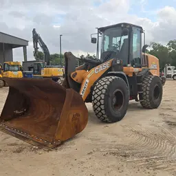 Cargador sobre neumáticos Case 621G 2020