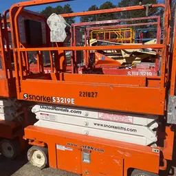 elevador de tijera Snorkel S3219E 2019